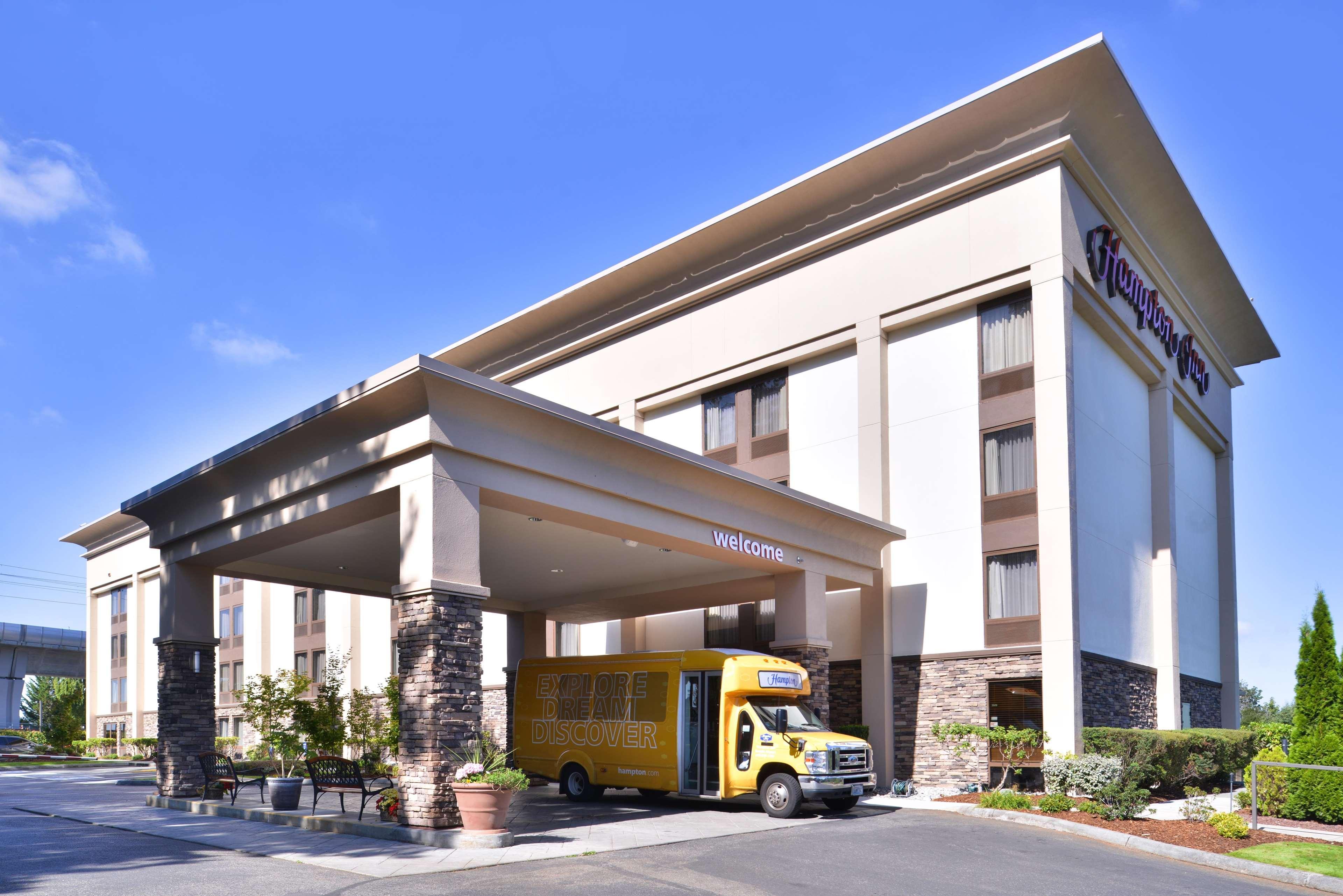 Hampton Inn Seattle Airport SeaTac Exterior photo