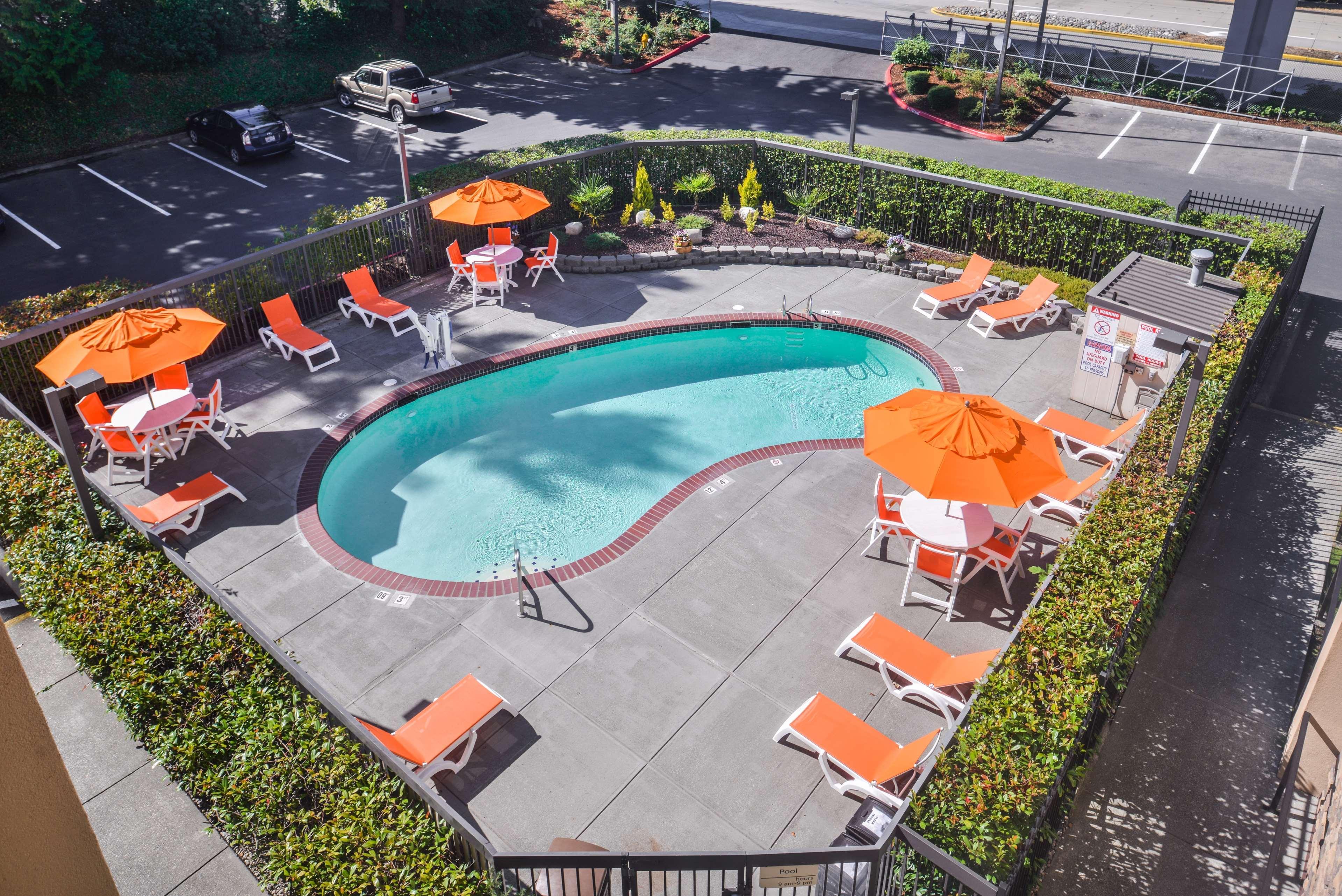 Hampton Inn Seattle Airport SeaTac Exterior photo